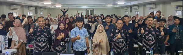 Pembekalan Kuliah Lapangan Mahasiswa FEB UM Metro 2025: Dari Kampus ke Komunitas: Melalui Kuliah Lapangan, Mewujudkan Sinergi Akademik dan Dunia Industri