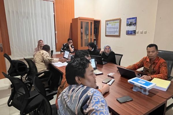 Dosen FEB UM Metro Berbagi Pengalaman dalam Sharing Session Persiapan Serdos 2025