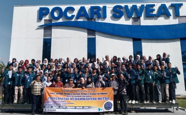 Kuliah Lapangan Mahasiswa FEB UM Metro Kunjungi Perusahaan:  Perkuat Pembelajaran dan Jiwa Kewirausahaan