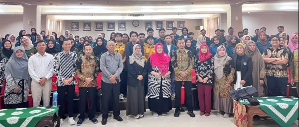 Entrepreneurship Digital dan Manajemen Karir Gen Z, Tema Utama MoA & Kuliah Umum Antar Fakultas PTMA FEB UM Metro dan FEISHUM UNISA Jogja