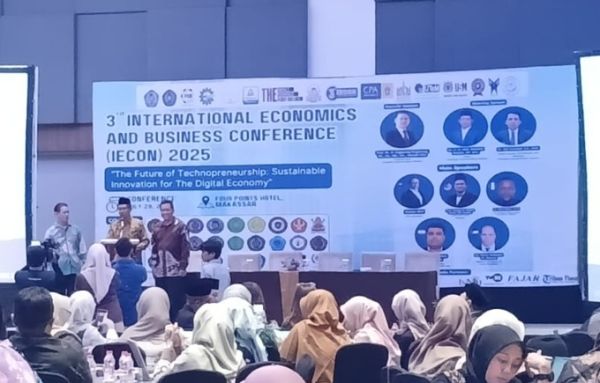 FEB UM Metro Ikuti Kongres AFEB 2025 di Makassar, Perkuat Jejaring dan Benchmarking Internasional