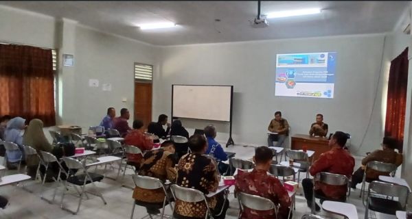 FEB UM Metro Gelar Evaluasi Semester, Persiapan Perkuliahan Baru, dan Apresiasi Dosen Terbaik