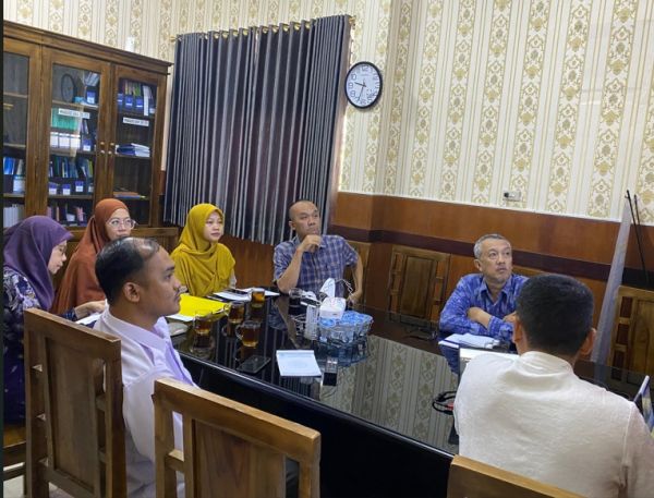 Sinergi Pengelola FEB UM Metro targetkan Tata Kelola Lembaga yang Kredibel dan Akuntabel. 