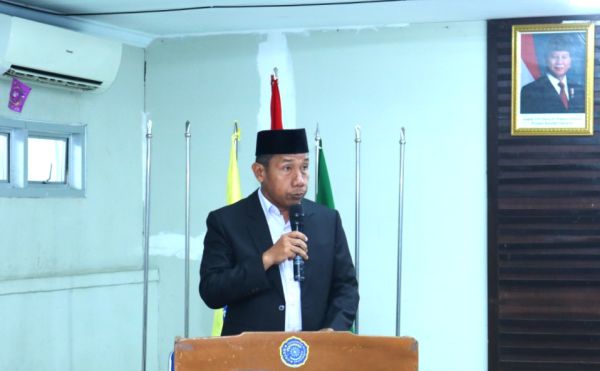 Ketua PDM Kota Metro Tekankan Pentingnya Peningkatan SDM dan Sinergi Lembaga pada Yudisium III FEB UM Metro