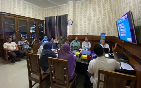 Rapat Pimpinan FEB UM Metro Diperluas Bahas Yudisium,  Progress Re Akreditasi dan Renstra Fakultas