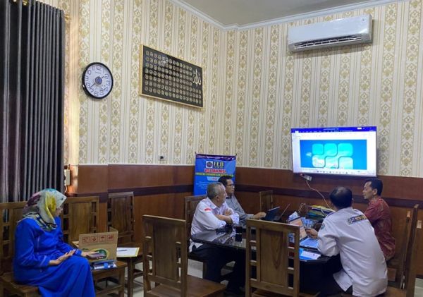 Tim Taskforce Renstra dan Senat FEB Finalisasi Penyusunan dan Penetapan Renstra FEB UM Metro
